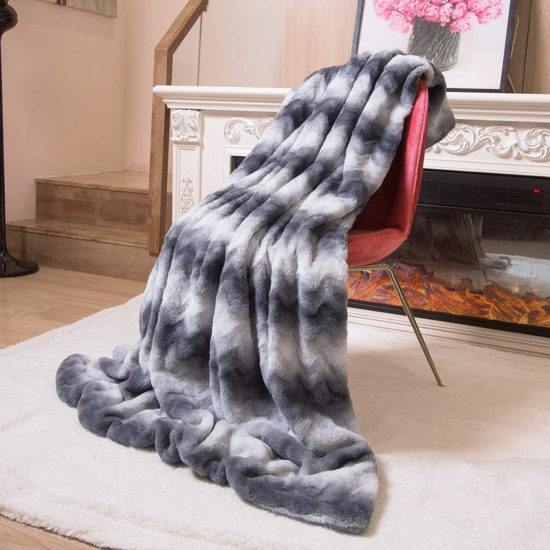 New Design Animal Blanket Skin Print Faux Fur Blanket King Size Fur Throw Blanket Buy faux fur